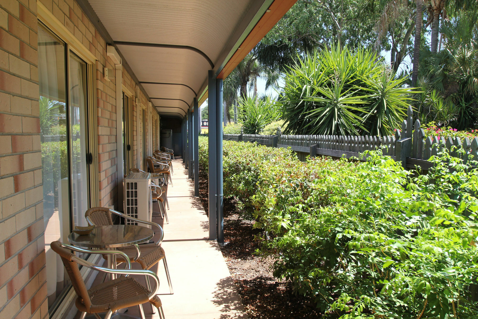 Hotel Midlander Motor Inn